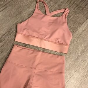 Fabletics pink matching sports bra and yoga pants